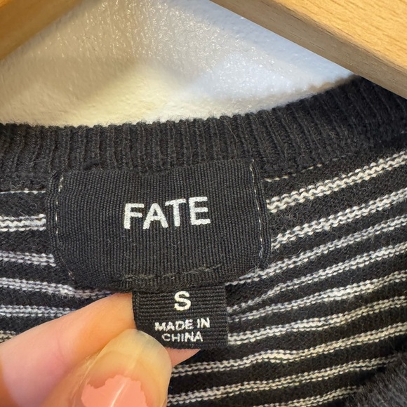 Fate Black and White Striped Button Down Cardigan V-Neck Women’s Size Small - Picture 6 of 12